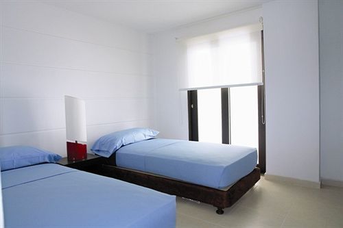 Villa Santorini *