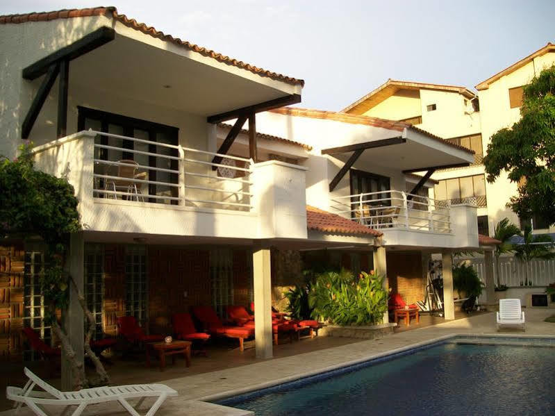Villa Santorini *